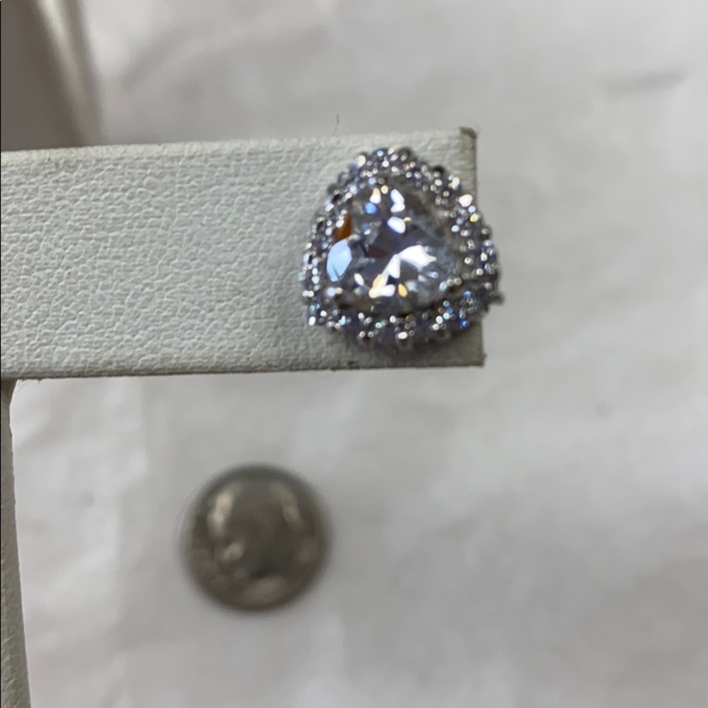 NEW sterling silver stud earrings - Picture 4 of 5